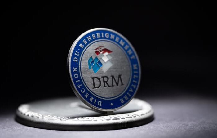 Général Langlade de Montgros, chef de la DRM, acteur clé du renseignement militaire français