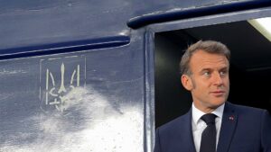Ukraine Troupes Macron