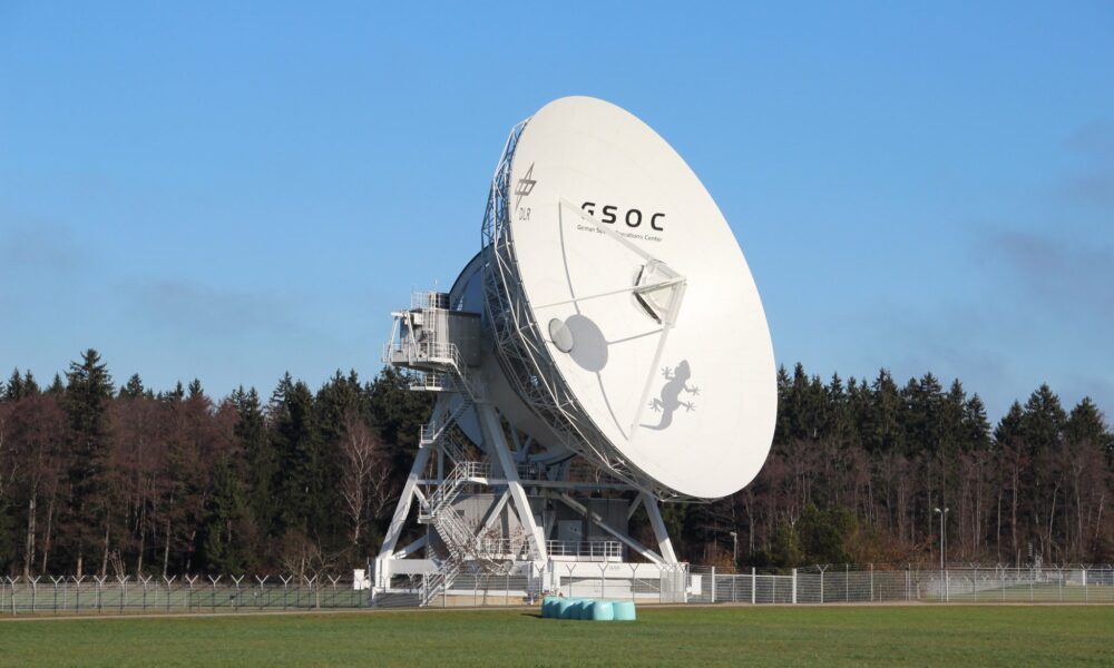 DLR German Space Force Antenne - allemagne strategie spatiale